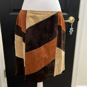 Cute color-block suede skirt. Side zip. Size 12.